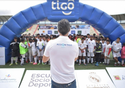 Escuelas Sociodeportivas de la Fundación Real Madrid cierran gestión con actividad en El Alto