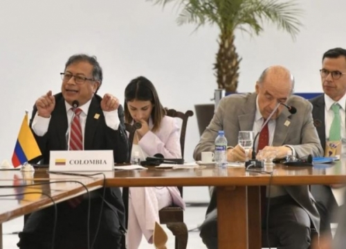 Presidente Gustavo Petro indic贸 que Colombia ser谩 nuevamente miembro de Unasur