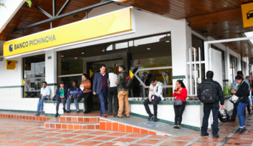 Los bancos privados del Ecuador ganaron 63 % menos durante el año de la pandemia