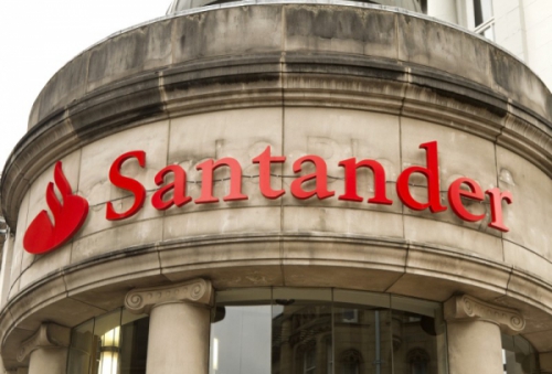 Banco Santander deja la Bolsa mexicana en un intento por elevar su valor