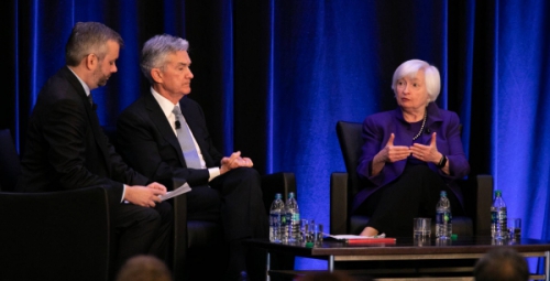 Yellen da su decisivo apoyo a Powell para un segundo mandato en la Fed