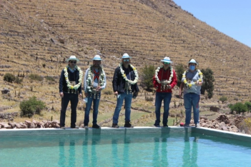 CBN dona a la comunidad Mallcoca el cuarto estanque  de agua y un tinglado para la escuela de Huari