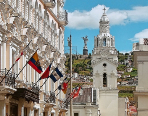 Bolsa de Quito se incorpora a integración bursátil de Centroamérica y el Caribe