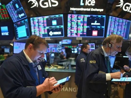 Wall Street festeja acuerdo con el SVB, que calma nerviosismo por crisis bancaria