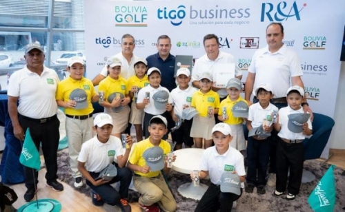 Tigo Business y la Federación Boliviana de Golf renuevan convenio para impulsar más torneos y nuevos jugadores
