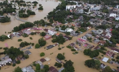 CAF realiza donación para enfrentar eventos naturales extremos en Bolivia