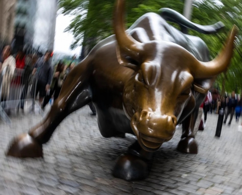 Según Goldman Sachs, inversionistas en acciones se alistan para eventos de volatilidad
