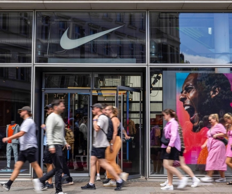 Acciones de Nike están por debajo de las expectativas y se agudiza caída de demanda