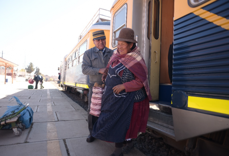 Lo más leído: Ferroviaria Andina lanza venta de tickets online para su ferrobus que conecta Oruro con Villazón