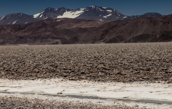 Ambiciones nucleares de Argentina por el litio se ven frustradas por crisis económica