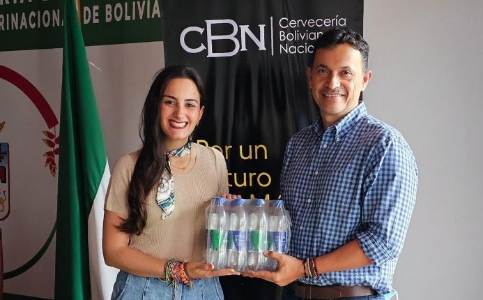 CBN continúa apoyando en la lucha contra incendios donando más de 30 mil botellas de productos hidratantes para bomberos y afectados