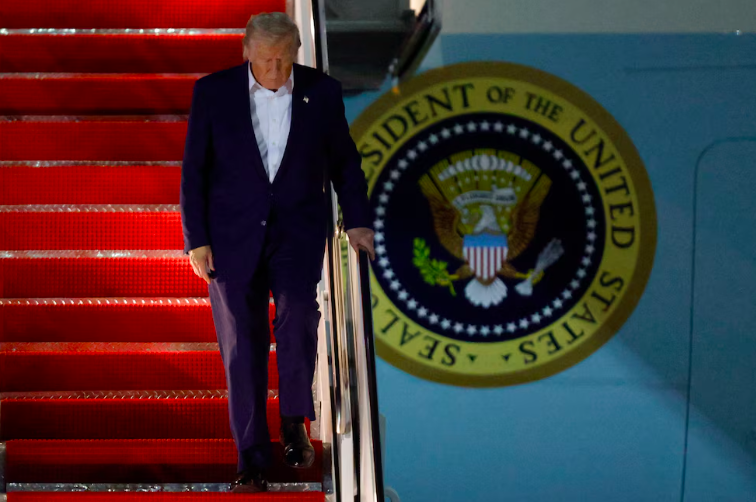 La historia detrás de la búsqueda de Donald Trump para reemplazar al Air Force One