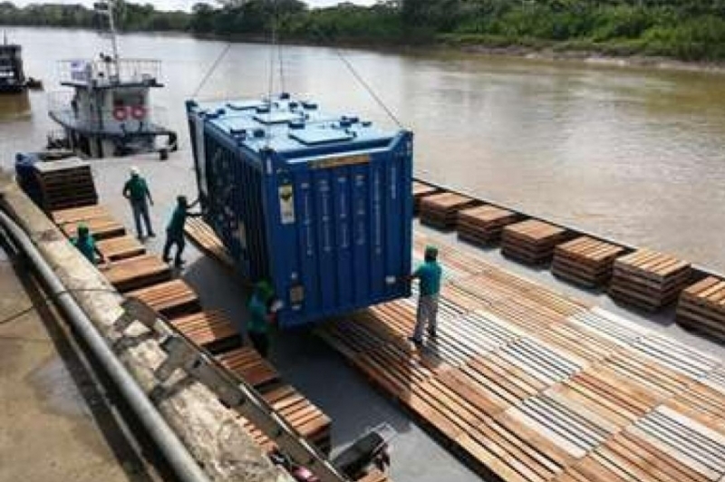 Importaciones caen 4% en Bolivia, pese a fuerte aumento en volumen
