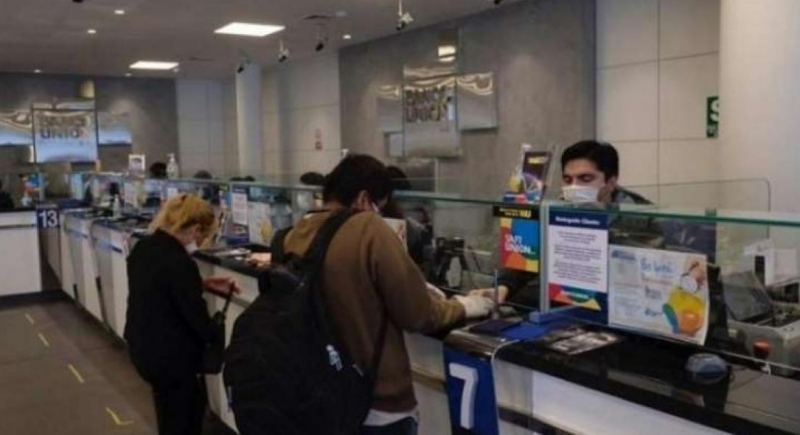 La banca: créditos suben 4,9%, depósitos apenas 1,8% 