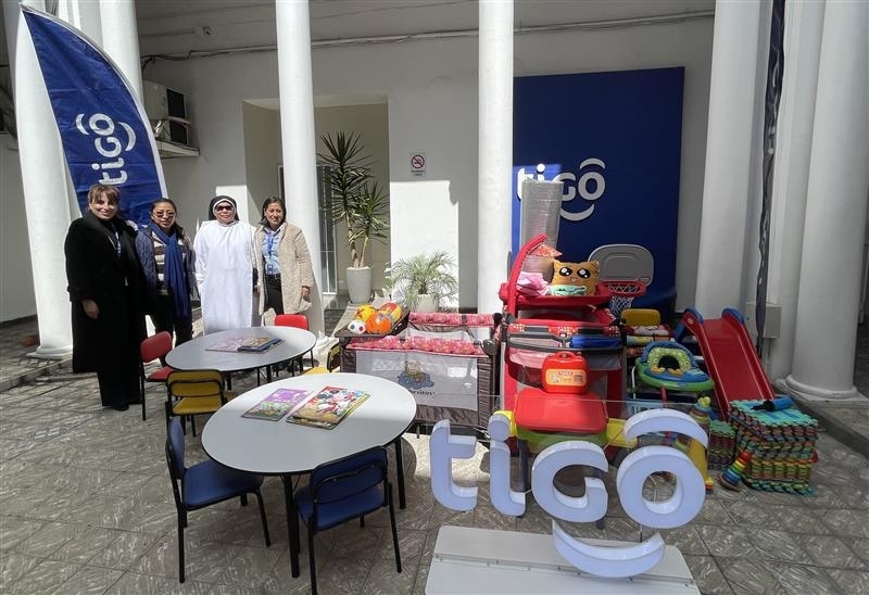 Tigo entrega material didáctico al Hogar Tata San Juan de Dios