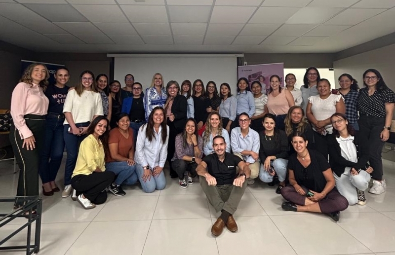 Imcruz-Inchcape Bolivia lanza su programa #RedMujeresIN 