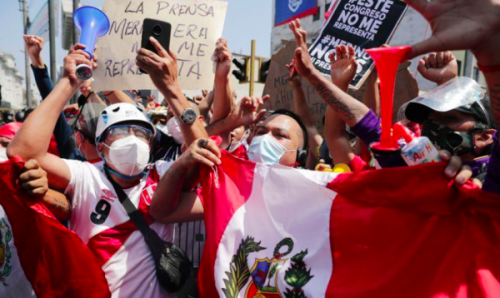 Perú, país de expresidentes acorralados por corrupción. El último duró menos de una semana