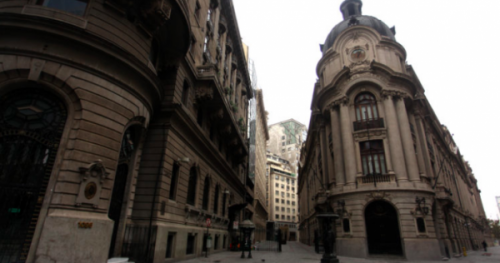 Bolsa de Santiago cierra un 2020 marcado por volatilidad y registrando su mayor retroceso desde 2013