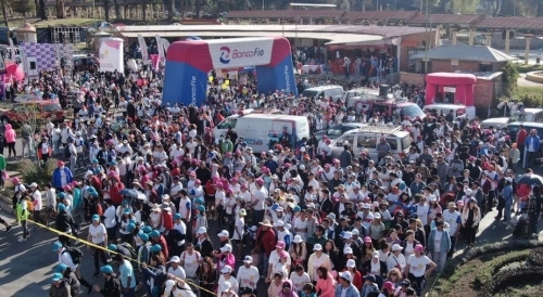 Histórica caminata en La Paz contó con más 5.000 personas que se solidarizaron con la campaña Caminando por la Vida