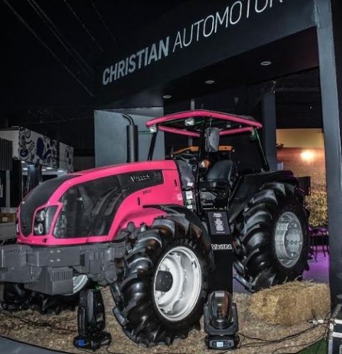 Expocruz 2023: Valtra, impulsa el rol de la mujer en el Agro, de la mano de Christian Automotors 