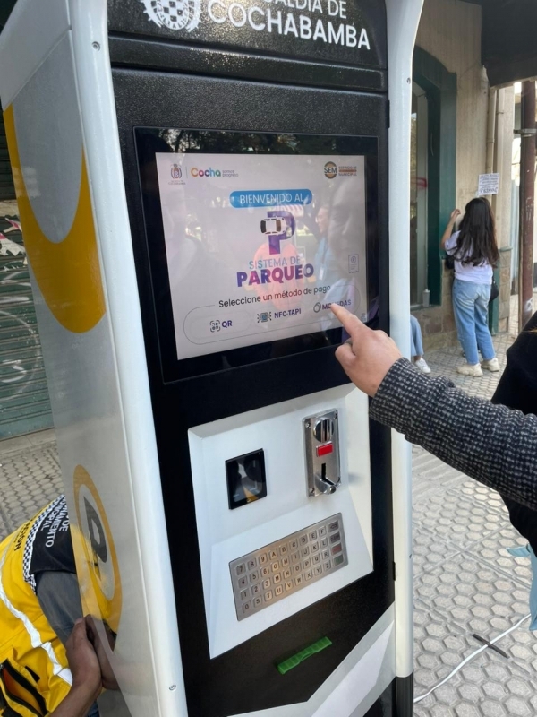 COCHABAMBA AVANZA: ESTACIONAR ES AHORA DIGITAL