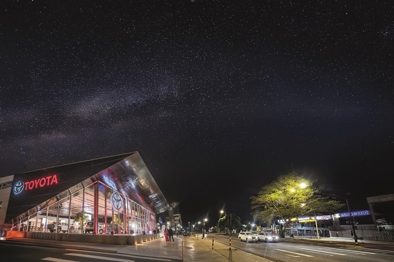 Equilibrio entre forma, función y energía en el nuevo Showroom de Toyosa